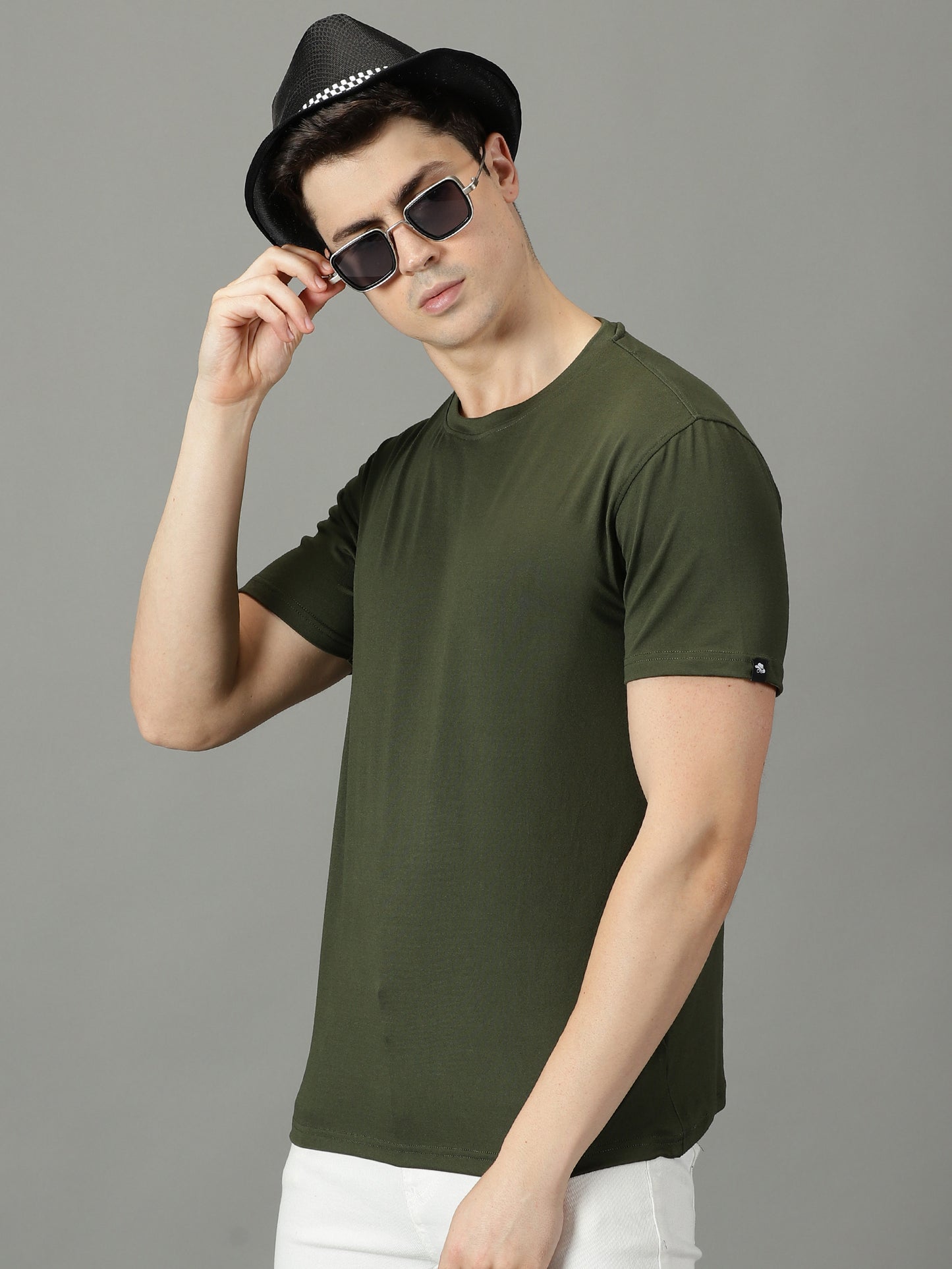 Olive Green Solid Crew Neck T-shirt