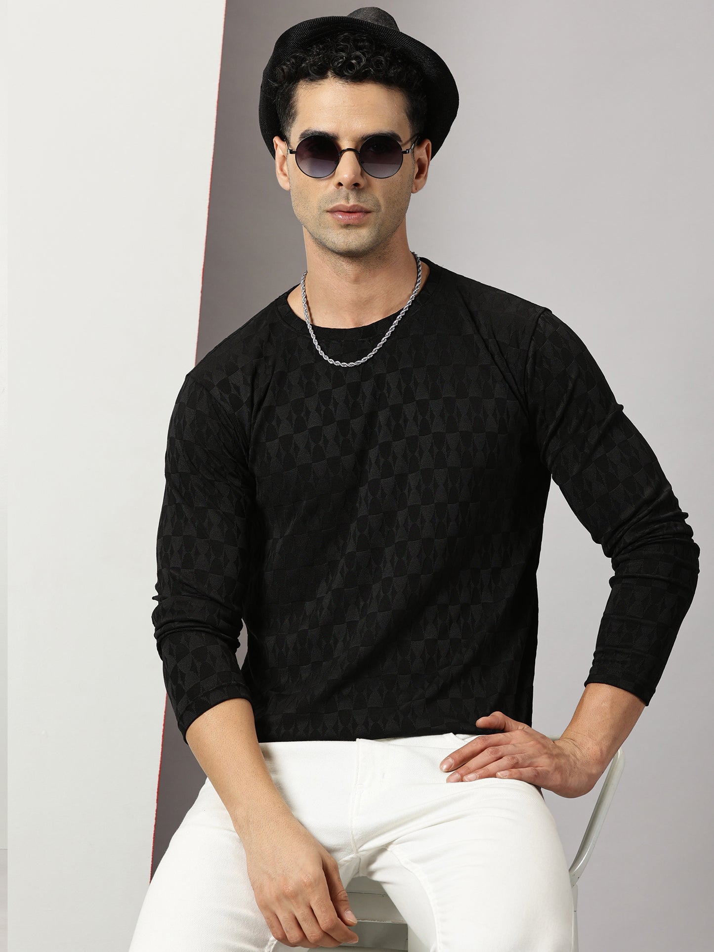 Black Textured  Full-sleeve T-Shirt